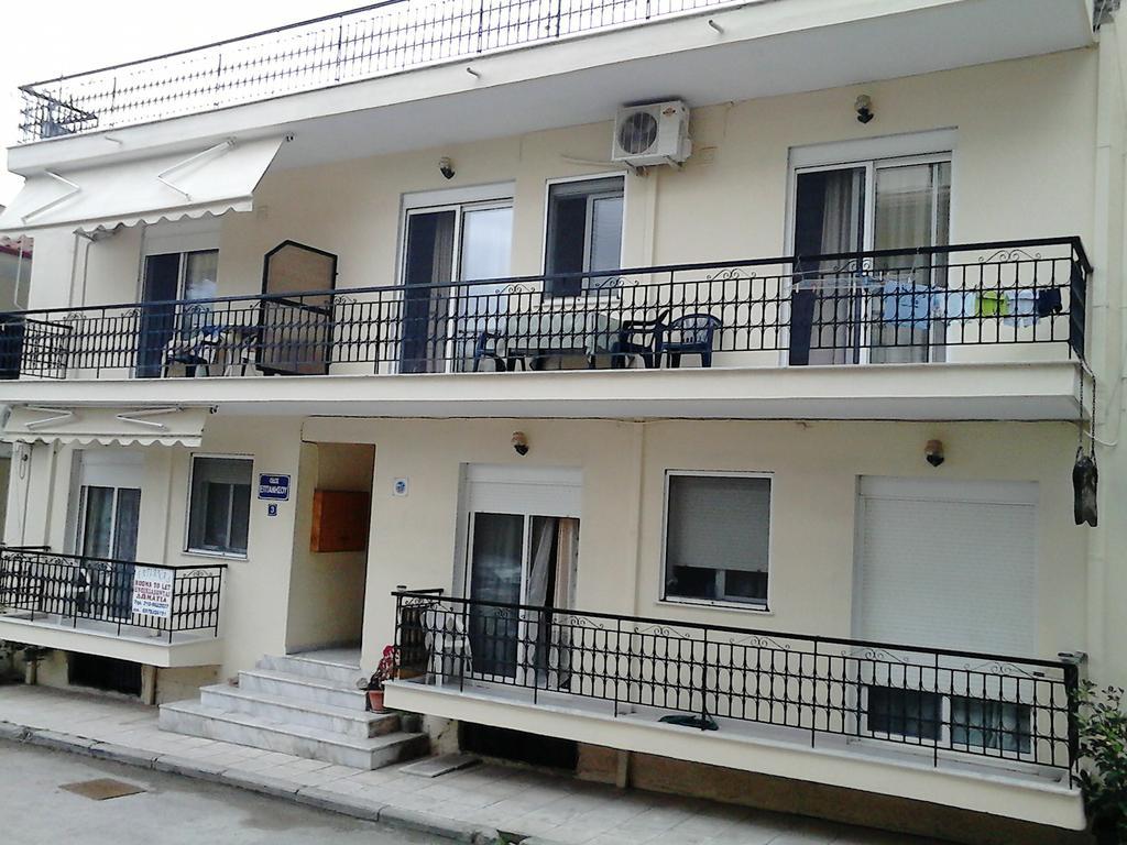 Tatiana'S Apartments Ставрос Экстерьер фото