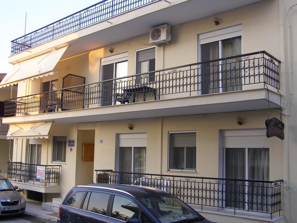 Tatiana'S Apartments Ставрос Экстерьер фото